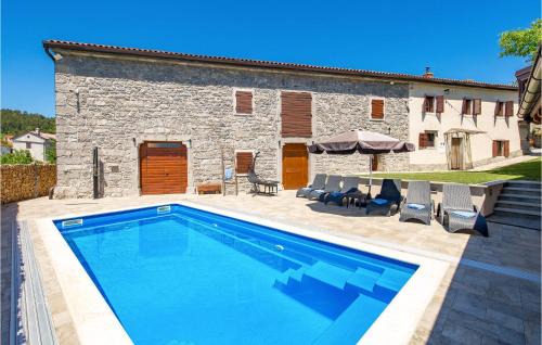 Vele Mune Maison | Cozy Home In Vele Mune With Wifi