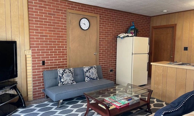 High Point Maison | Acogedora casa de 1 dormitorio y 1 baño: escondite de negocios o fin de semana