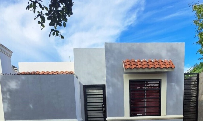 Culiacan Maison | Cozy House in a Quiet Area. Fast Connection to the City Center