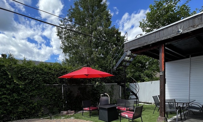 Saint-Leonard Maison | Cozy house in heart of Montreal