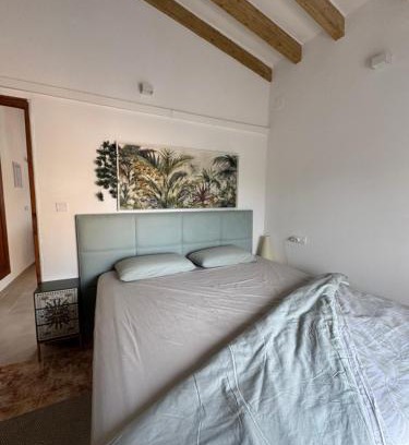 Aigues Maison | Cozy House in the Mountains with Sea Views