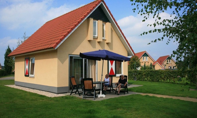 Tynaarlo Maison | Confortable maison avec micro-ondes en pleine nature