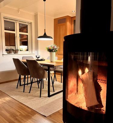 Giske Maison | Cozy house with sea view