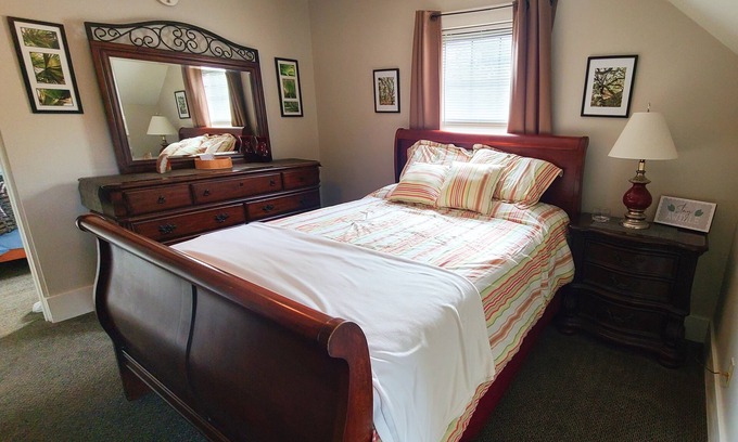 Moon Township Appartement | Confortable à Coraopolis Suite A