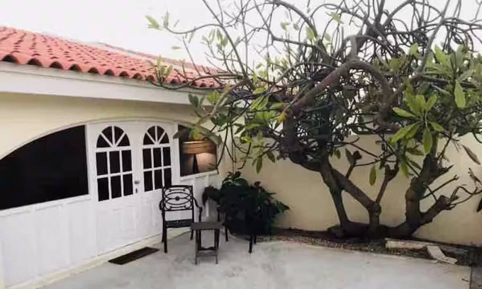 Oranjestad Appartement | Cozy Island Studio Near Airport – Your Peaceful space in Aruba