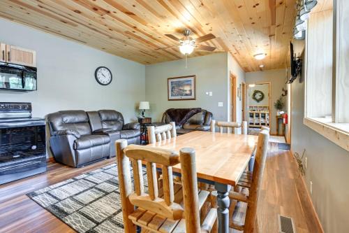 Lake Wissota Maison | Cozy Lake Wissota Escape with Community Dock!