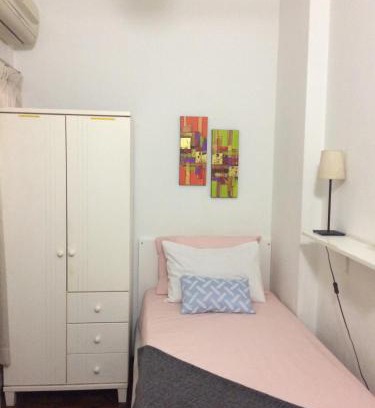 Kuala Lumpur Maison | Cozy Little Room at Suria Kipark Damansara Apartment with Single Bed and a Foldable Mattress