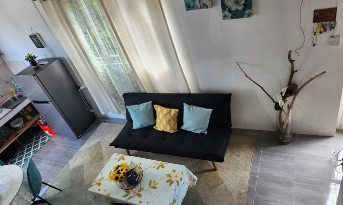Calebasses Appartement | Cozy loft "The Nest" nested on a second Floor roof