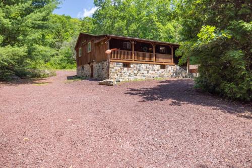 Ashfield Maison | Cozy Log Cabin in Jim Thorpe