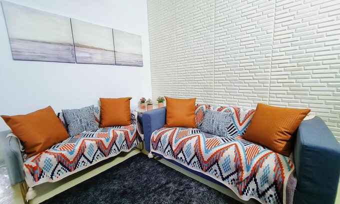 Batu Enam Maison | Cozy Lunas House near to Kulim Hi Tech Park & BKE