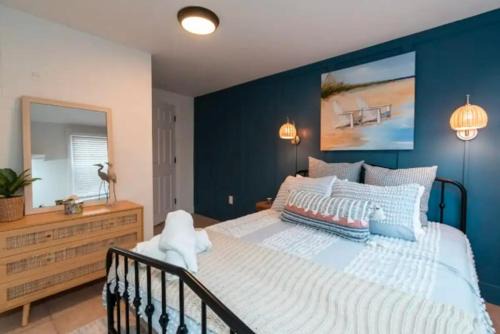Margate City Maison | Cozy Margate Cottage - 3 blocks to the Beach!