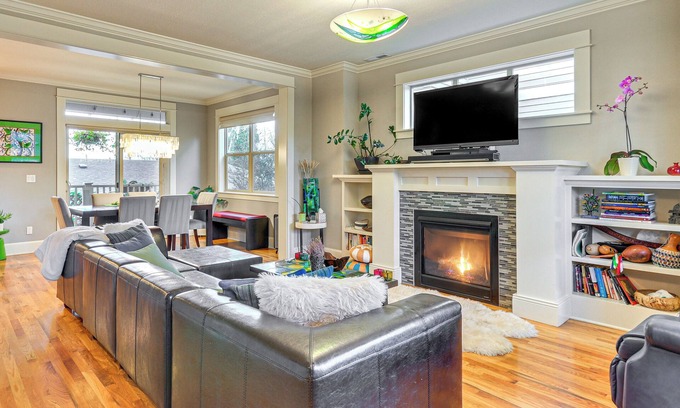 Piedmont Maison | Cozy Modern Craftsman in North Portland