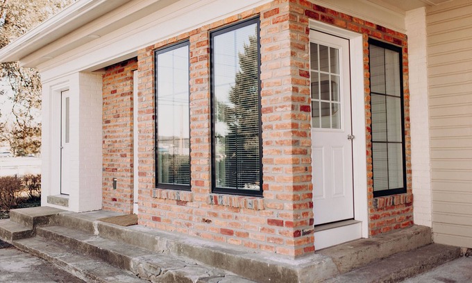 Mechanicsburg Autre | Cozy & Modern Farmhouse – 3BR Sleeps 10 - Near Hershey, Harrisburg, Carlisle