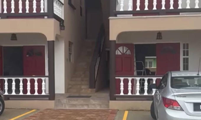Enterprise Appartement | -Cozy, newly built, centrally located apartments, near beach/surfing