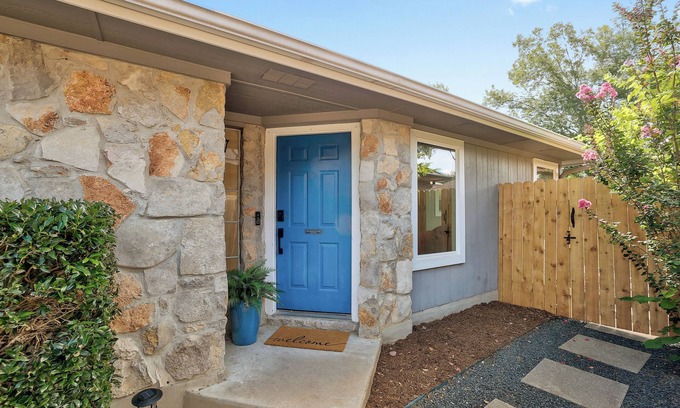 Bratton Park Maison | Cozy North Austin Getaway Peaceful Near Domain
