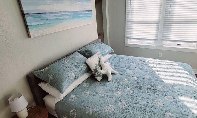 North End Copropriété | Cozy OC getaway. Perfect location for Shopping, Fishing, Beach & Boardwalk!