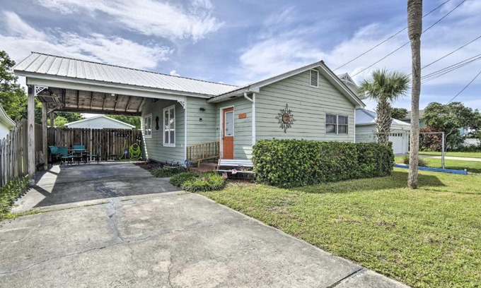 Laguna Beach Maison | Cozy PCB Cottage about 1 Block to Beach!