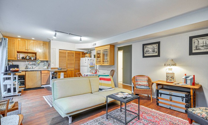 Markham Appartement | Cozy Portland Vacation Rental ~ 6 Mi to Downtown!
