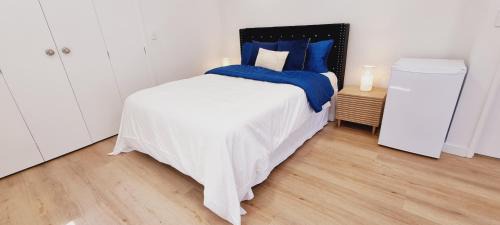 Henderson Maison | Cozy Private Ensuite Escape