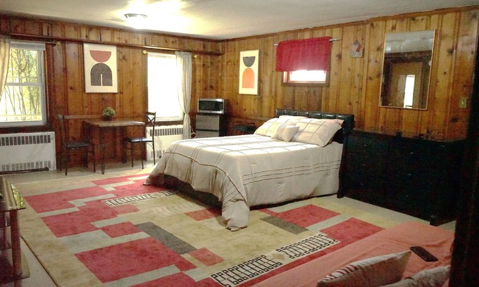East Flatbush Appartement | Cozy & Private Guest Suite w/Bath & Separate Entry