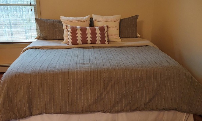 New Paltz Maison | Cozy private suite in the heart of beautiful Gardiner.