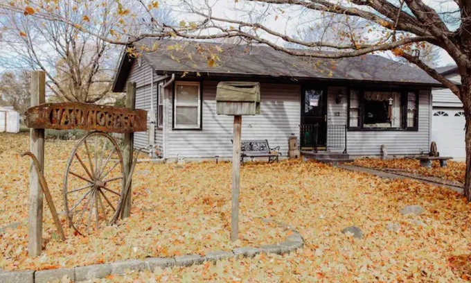 La Moille Maison | Cozy & Quiet Living at the Cookie Cottage