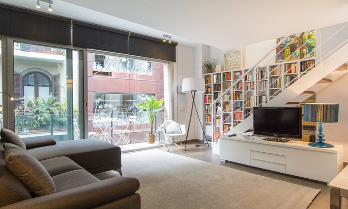la Vila de Gracia Appartement | duplex confortable avec piscine dans une rue calme à côté de paseo de gracia