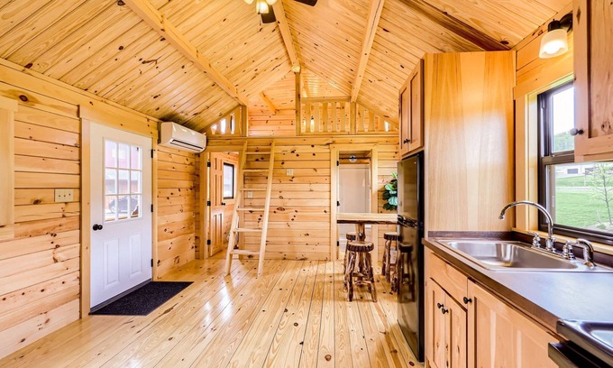 Pulaski Cabine | Cozy retreat for the whole family! 5 min. walk to the famous Salmon River