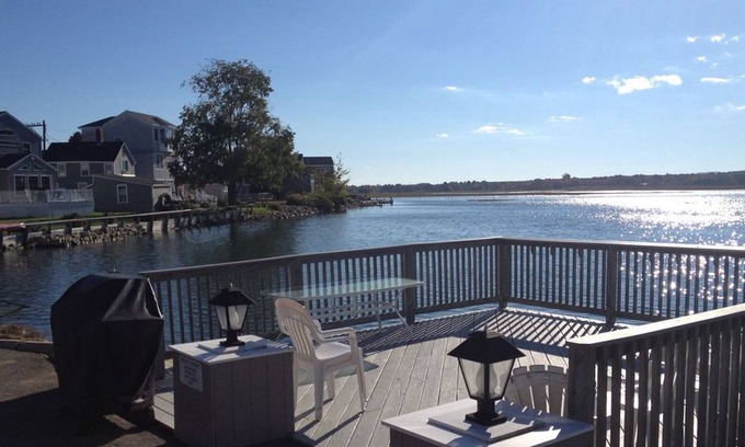 Wells Beach Copropriété | Cosy Riverside Studio Condo à deux minutes à pied de la plage de Wells