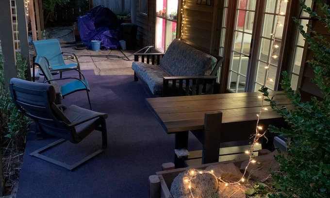 Madison South Maison | Cozy Rocky Butte Guesthouse with Beautiful Garden