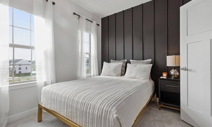 Montgomery Village Maison | Cozy room in a charming townhome in Montgomery Village with AC, WiFi