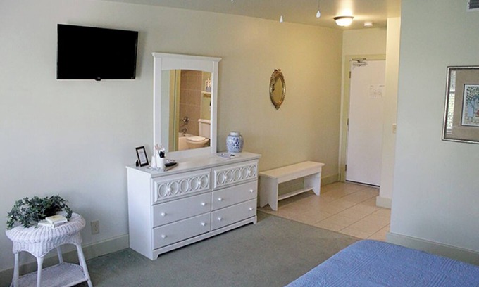 Louisiana Lit Et Petit-Déjeuner | Cozy room located in historic downtown with a 5 minute walk to the riverfront!