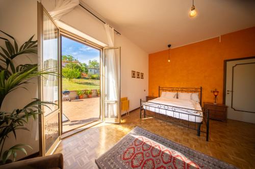 Fratta Lit Et Petit-Déjeuner | Cozy Room with Terrace, Ping Pong & Billiard Table