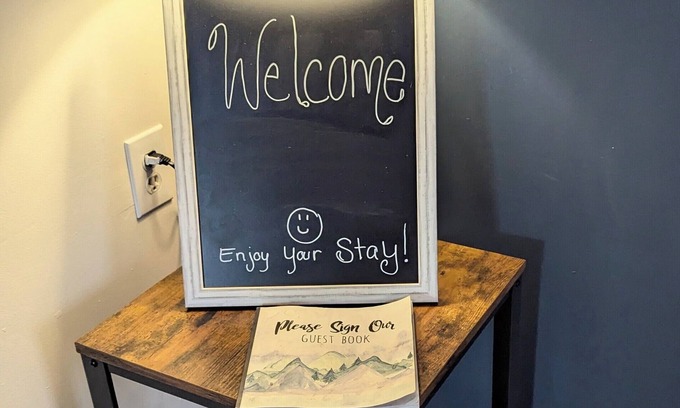 Cumberland Maison | Cozy Rustic Home for the Family!!! WALKABLE TO DOWNTOWN!!