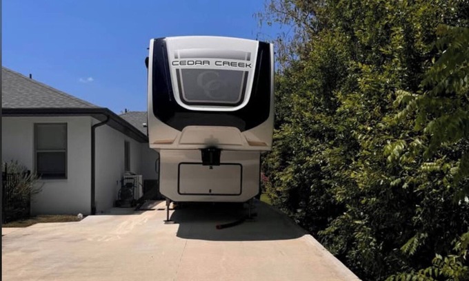 Clermont Maison | Cozy RV with AC and WiFi in fabulous Clermont