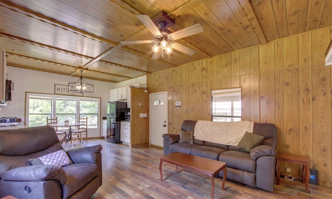Sardis Maison | Cozy Sardis Vacation Rental ~ 3 Mi to Water!