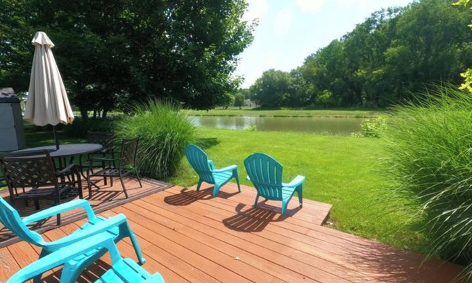 Ithaca Maison | Cozy & Scenic 2B/1B Artist Retreat on Cayuga Inlet