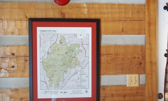 Town of Catharine Cabine | Cozy, secluded log cabin, summer vacation get-away or Fall Hunters paradise .