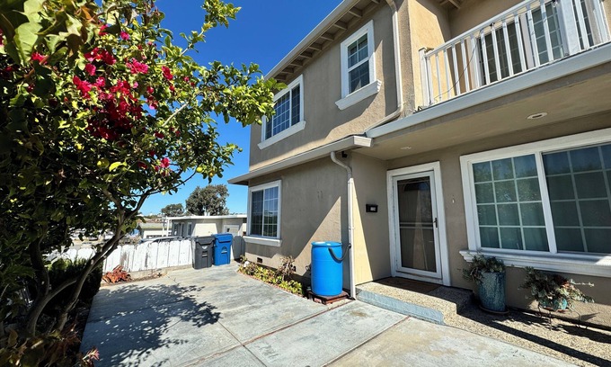 Seaside Maison | Cozy & Spacious 4B2B + Sleeps 14 + 2 FREE Aquarium Tickets + Family Friendly