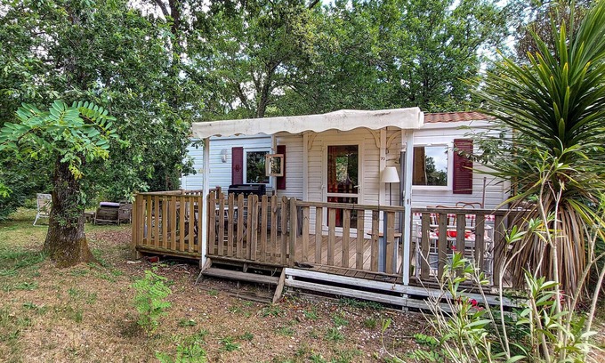 Saint-Paul-les-Dax Maison | Cozy (sta)caravan in Saint-Paul-lès-Dax