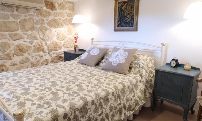 Kato Diminio Appartement | Cozy stone house