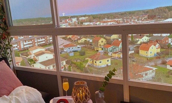 Enkoping Appartement | Cozy Studio apartment, very central with Free Parking & Breakfast included