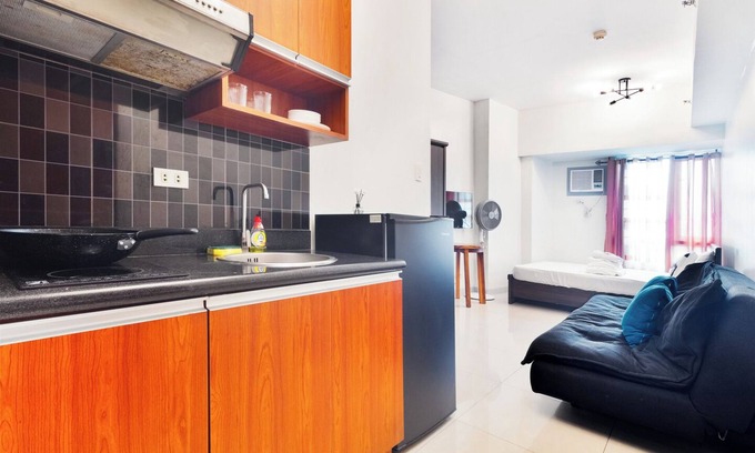 San Lorenzo Copropriété | Cozy studio condo with WiFi, AC in beautiful Makati