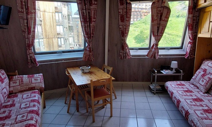 Avoriaz Appartement | Charmant Studio 3/4 Pers, Centre Morzine, Accès Skis aux Pieds & Wifi