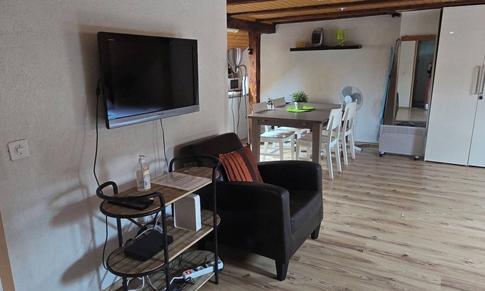 Enge Appartement | Cozy Studio for 3 with Roof terrace!
