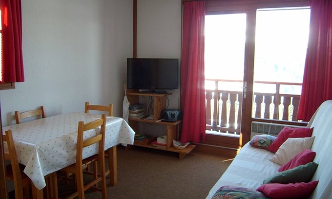 Cohennoz Appartement | Studio cosy pour 4 aux pieds des pistes, animaux admis, parking