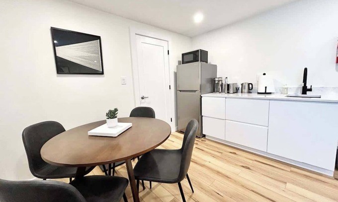 Arlington Maison | Cozy studio in calm neighborhood