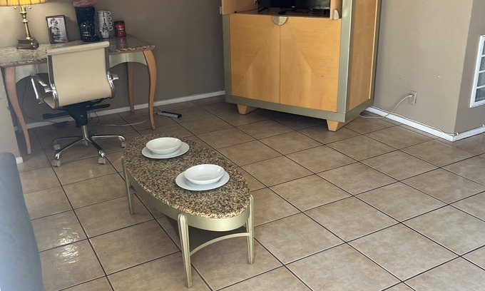 Paradise Appartement | Cozy studio in wonderful Las Vegas with WiFi and AC