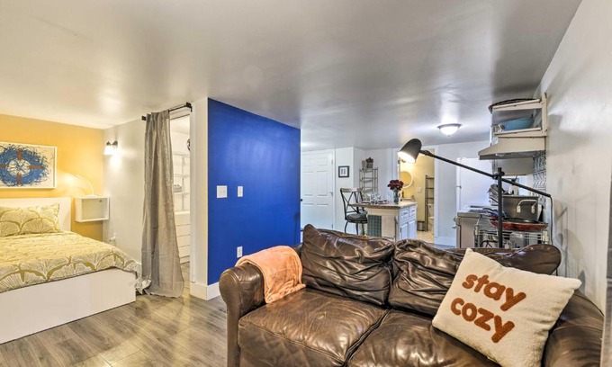 Winooski Appartement | Cozy Studio Plus in Winooski with Home Gym!