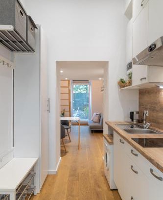 Neulerchenfeld Appartement | Cozy studio, private garden, 8 min to city center
